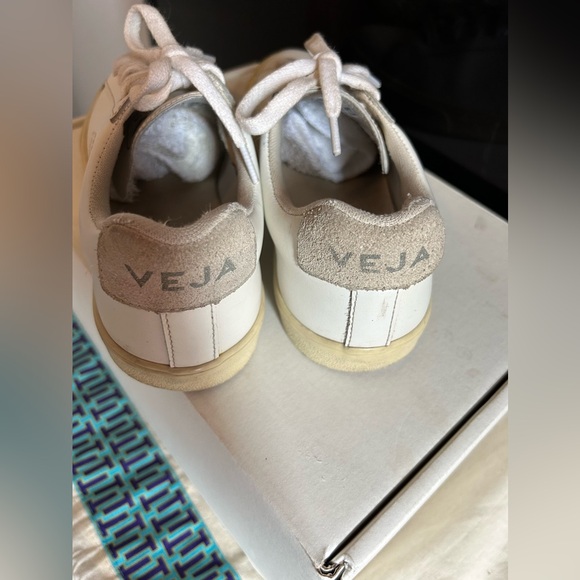 Veja size 6 - Picture 4 of 5